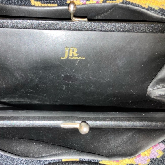 Floral Vintage Embroidered JR Women's Bag with Black Handle - Picture 7 of 7